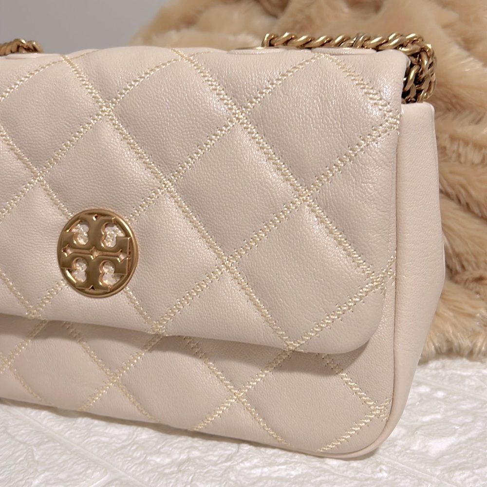 BRAND NEW GORGEOUS TIMELESS Tory Burch Willa Small Shoulder Bag Brie Cream - Picture 9 of 10